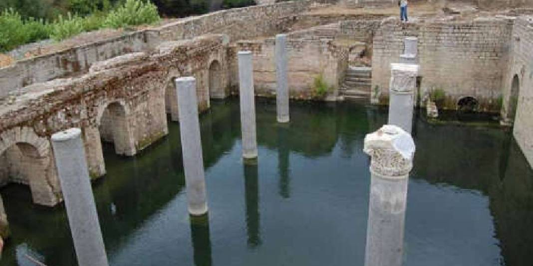 Roma Dönemi’nin gizli şifa merkezi! Toprağında 45 derece sıcaklıkta kükürtlü su çıkıyor: Burası Türkiye’nin miraslarından 3